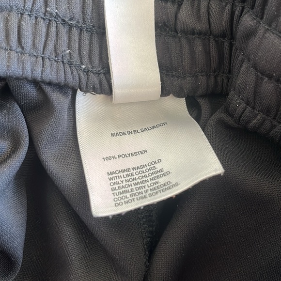 Adidas Basketball Shorts Men’s Medium Black - Picture 8 of 9